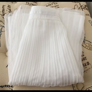 White House Black Market Skirt full flowy Aline